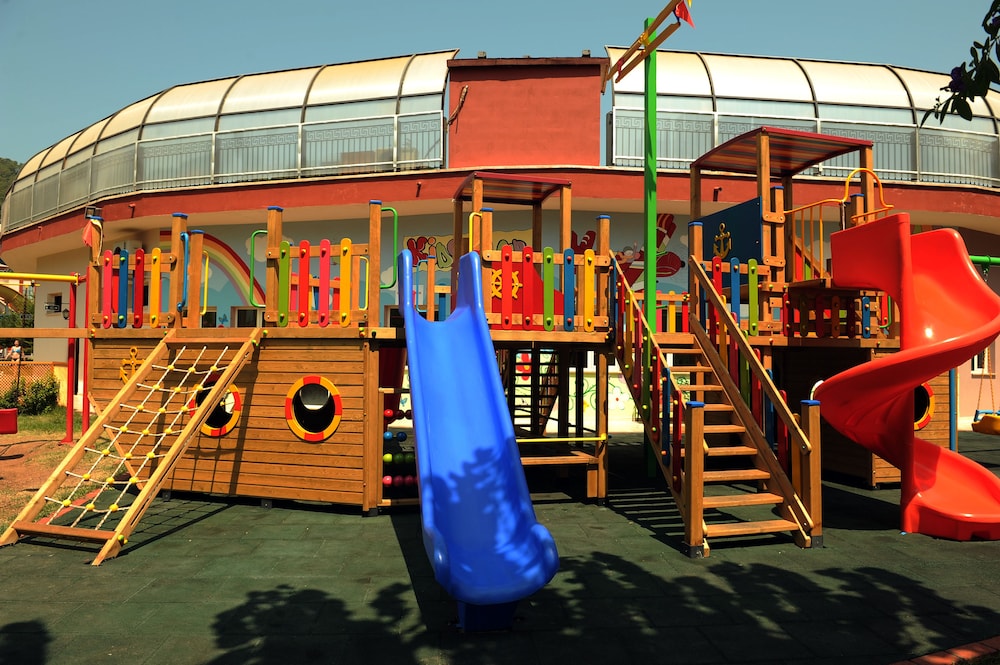 Green Nature Resort And Spa 45/54