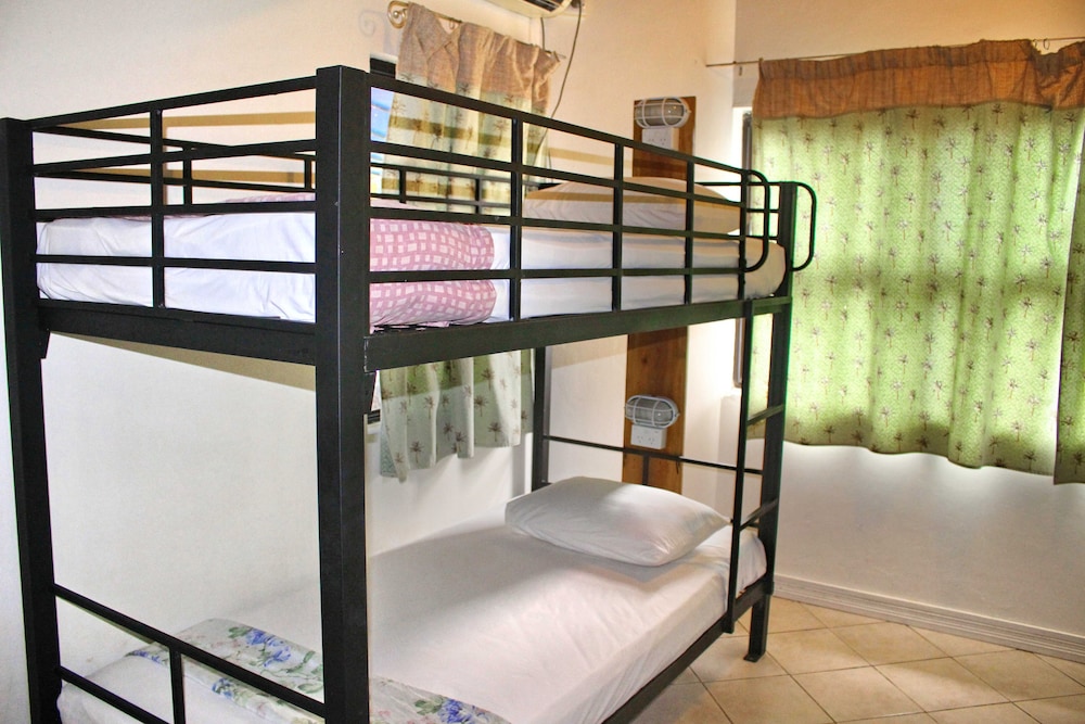Bluewater Lodge - Hostel 17/39
