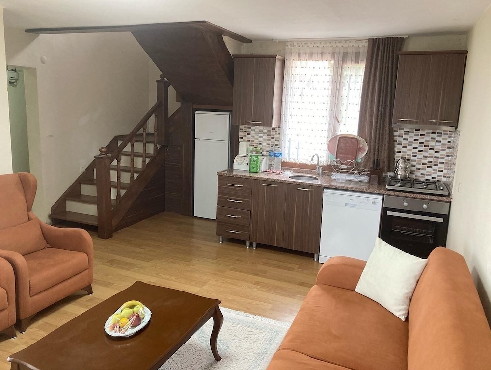 Zarha Mountain Resort 43/72