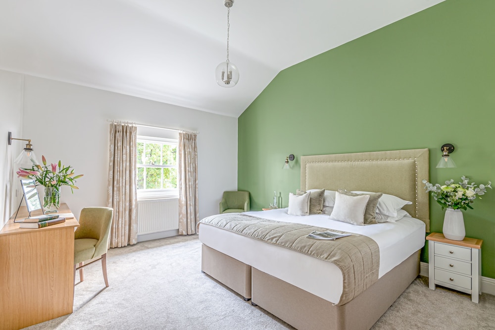 Bartley Lodge Hotel 19/58
