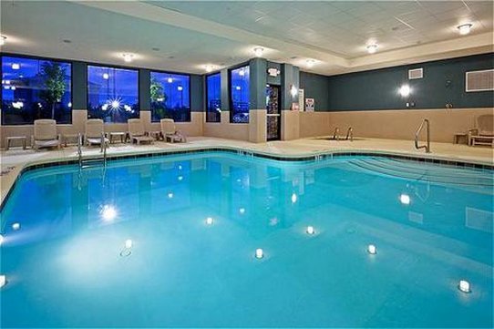 Holiday Inn Express Suites Atlanta Southwest Fairburn 22/45