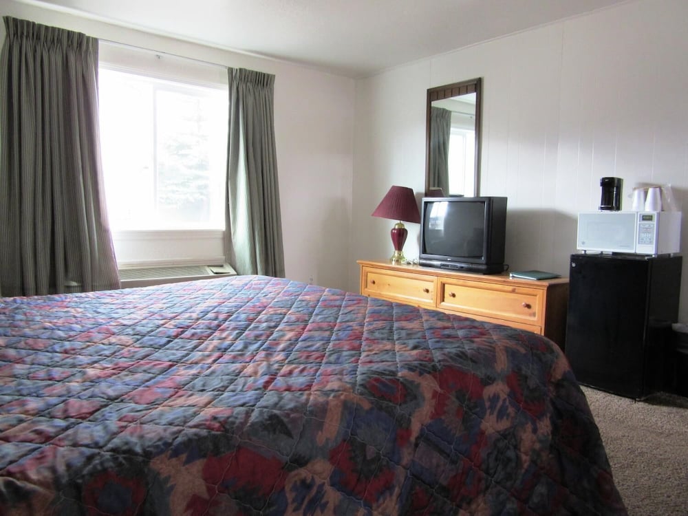 Yellowstone Country Inn 17/48