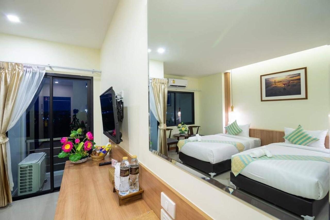 Capital O 900 Pura Nakhon Hotel 22/47