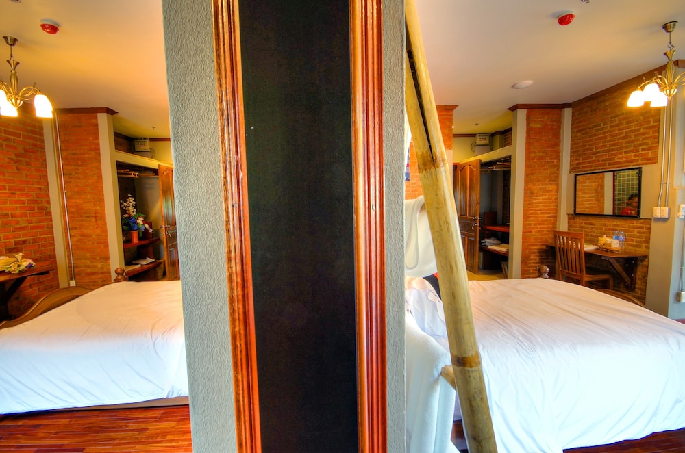 Saengpanya Home Boutique Hotel 29/65