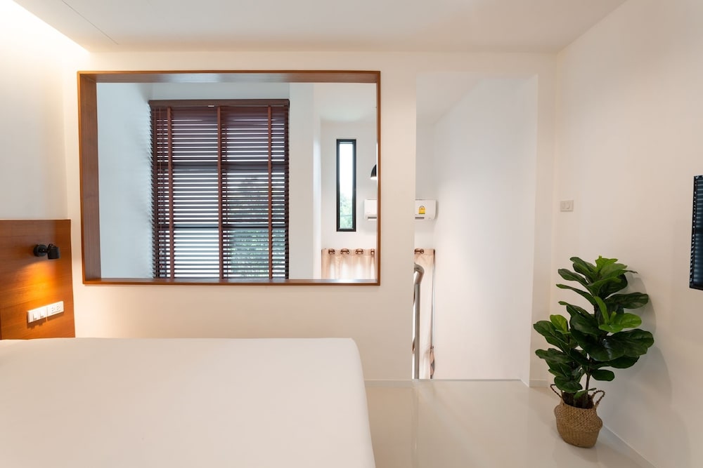 Barayan Place 7/32