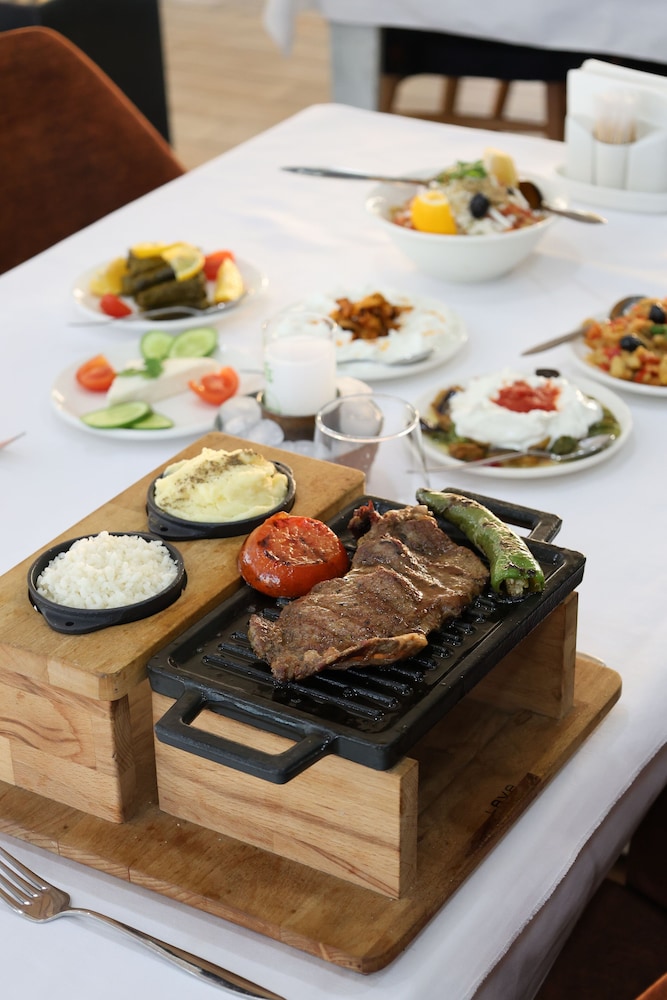 Cavit Duvan Prestige Hotel 37/52