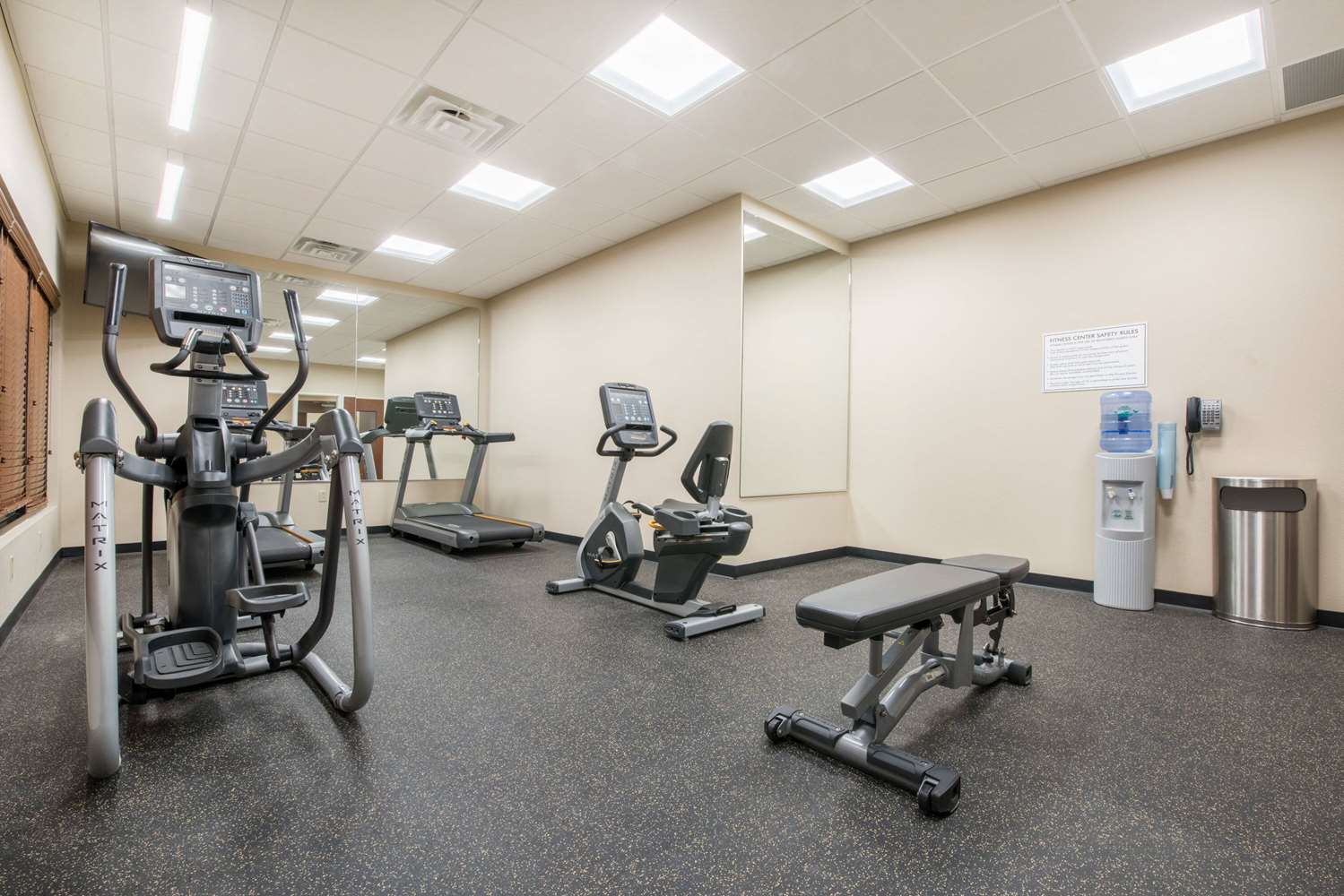 Hawthorn Suites by Wyndham Bridgeport/Clarksburg 3/18
