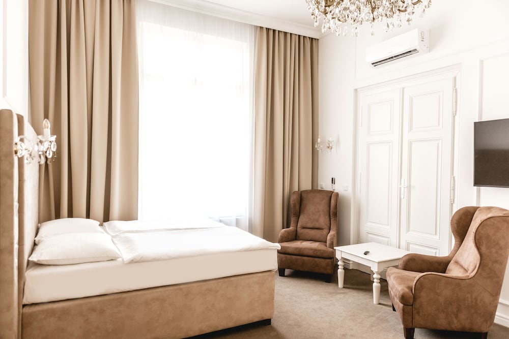 Hotel Arte 4/30