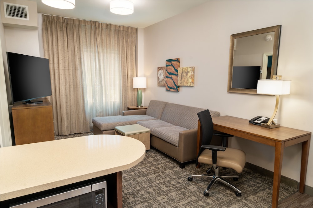 Staybridge Suites Newark - Fremont 42/54
