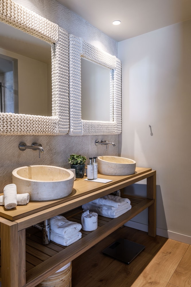 Oniro Mykonos A Shanti Collection 50/50
