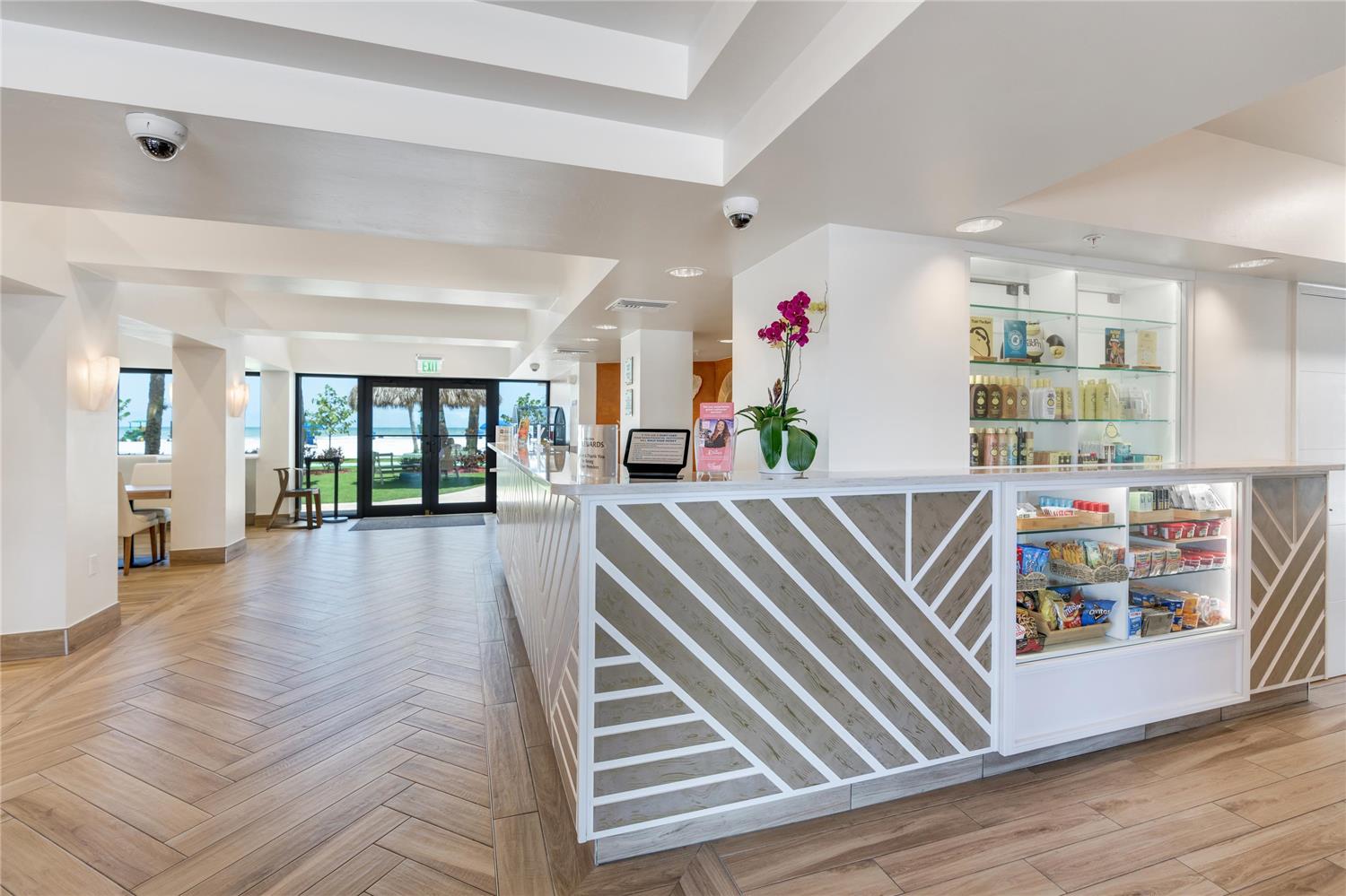Best Western Plus Beach Resort 2/6