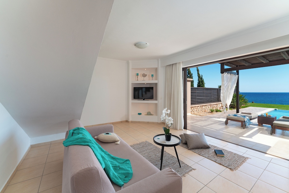 Al Mare Villas 31/67