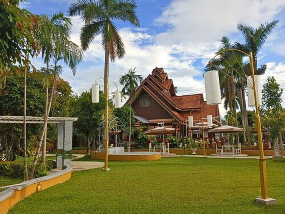 SILAMANEE RESORT & SPA HOTEL 55/59