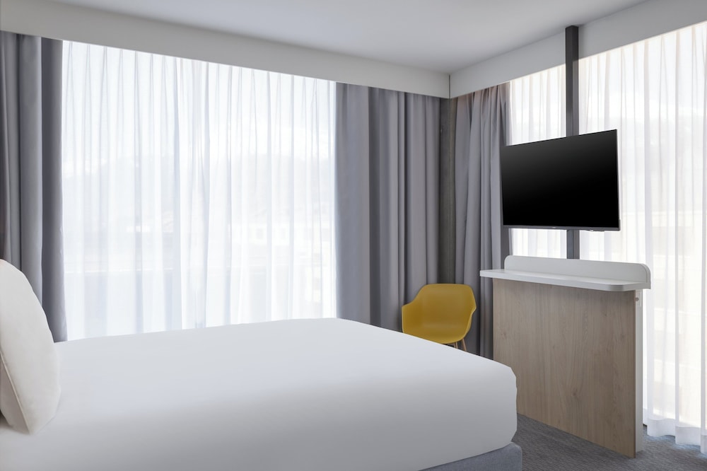 Holiday Inn Express and Suites Sion By IHG 43/50