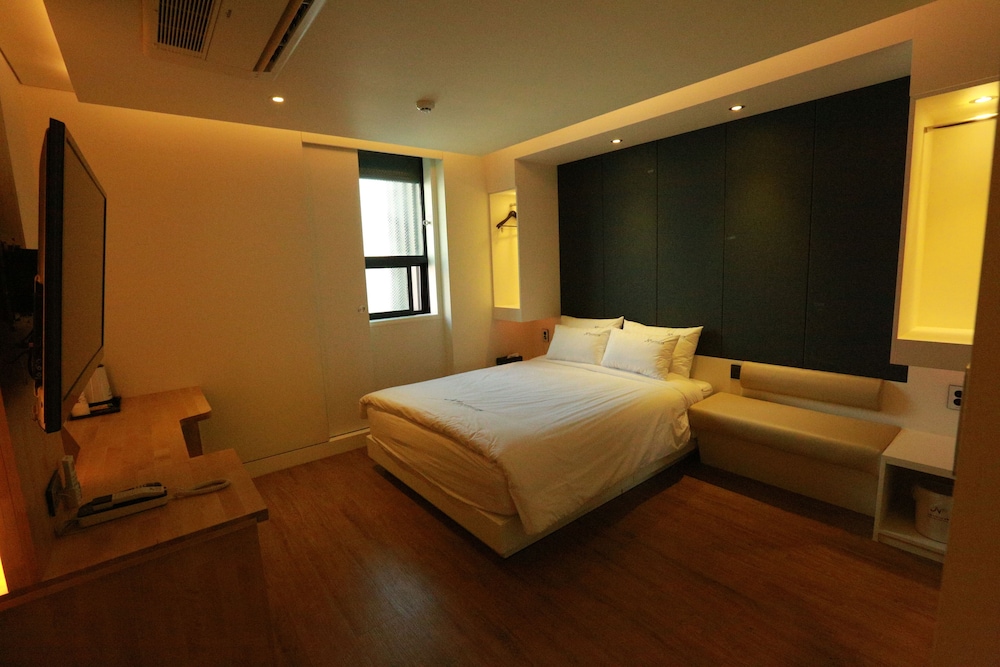 Noel Business Hotel 31/59
