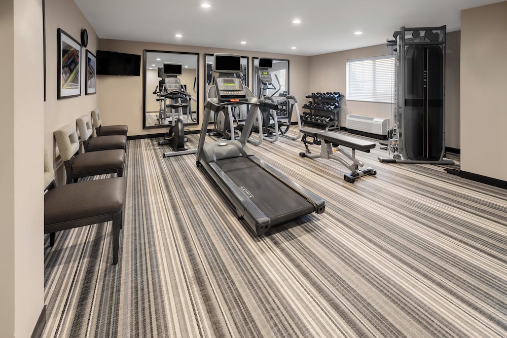 Candlewood Suites Chester - Philadelphia 37/69