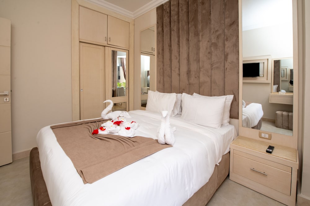 Marom Port Said Resort & Beach 15/57
