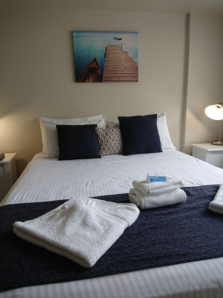 SCARBOROUGH BEACH RESORT 29/72