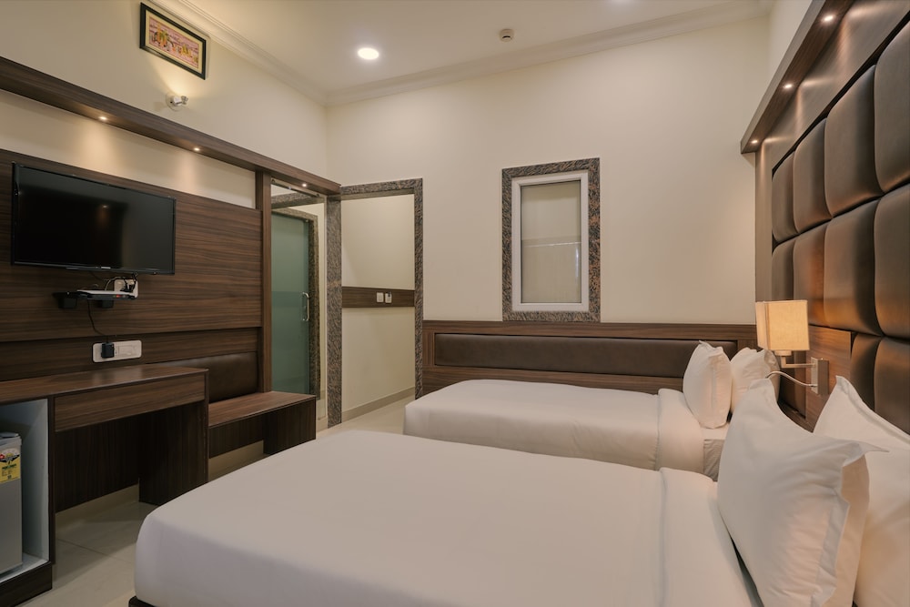 Hotel Gyan Garh Udaipur 19/49