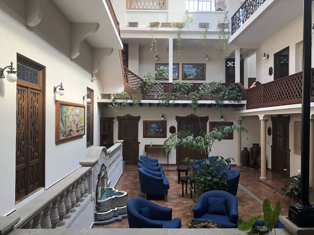Hotel Mi Solar 6/68