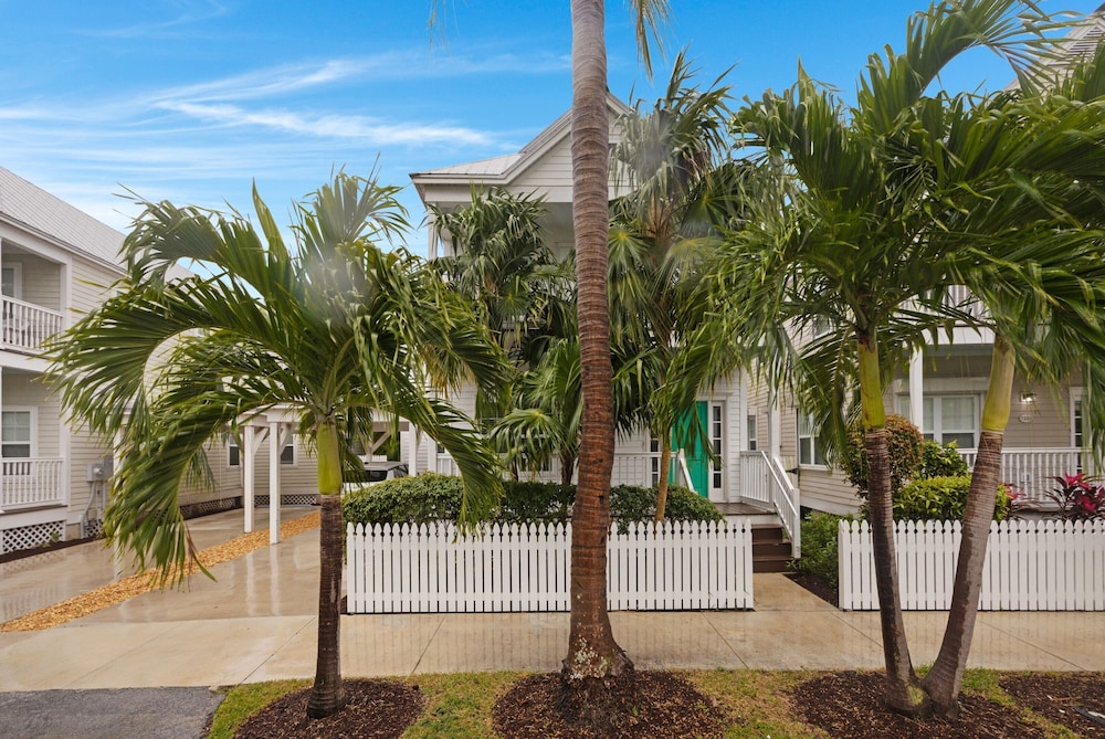 Village at Hawks Cay Villas by KeysCaribbean 69/77