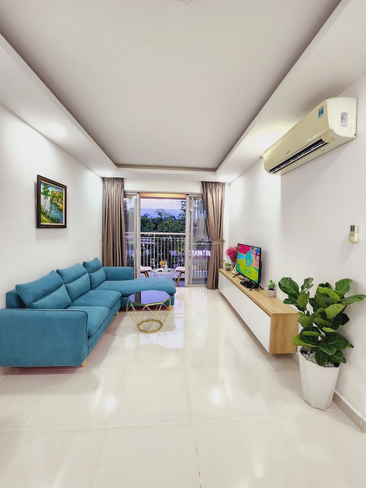 Scenic Valley Suite 30/50