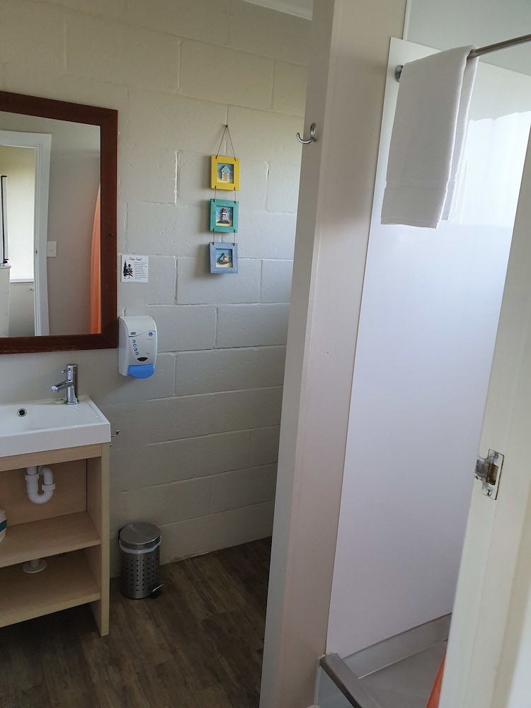 U Studios Masterton, SureStay Collection by Best Western 45/49