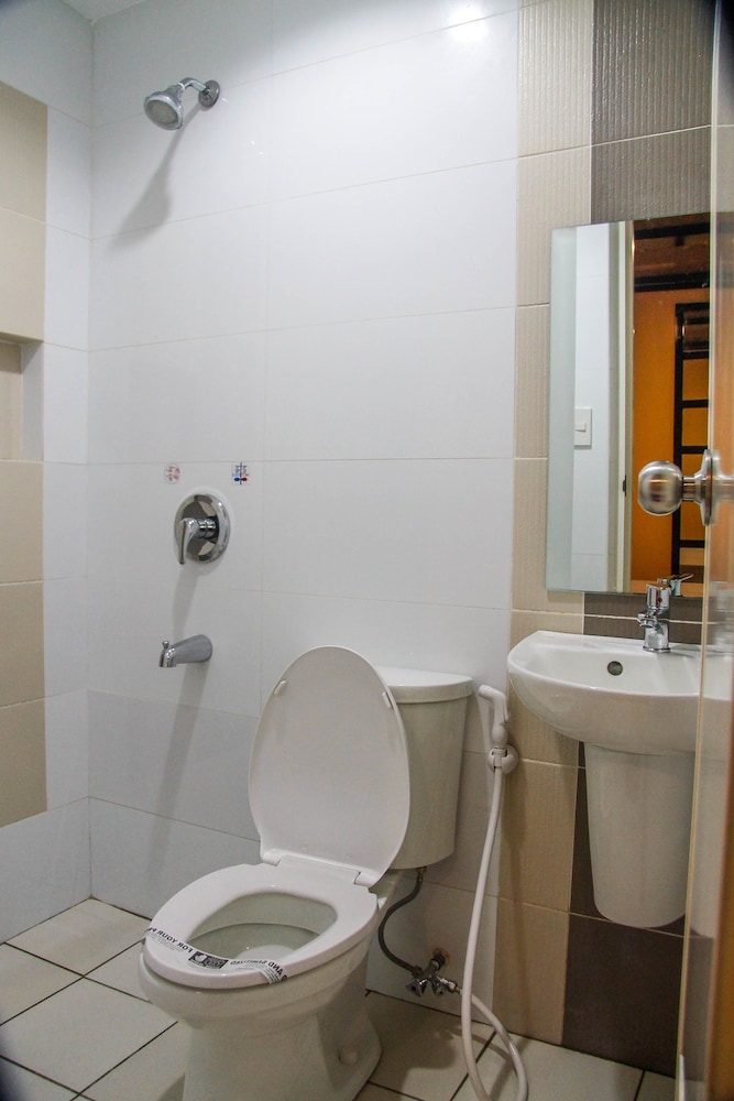 Hotel Sogo Yabut 9/26