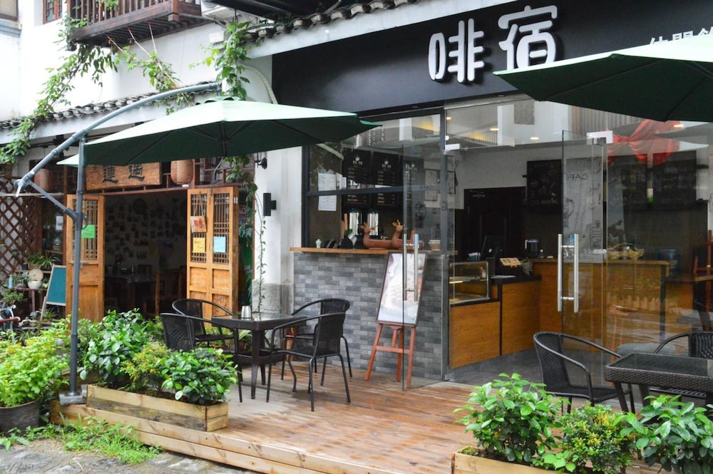 Guilin Lotus Hotel photo1