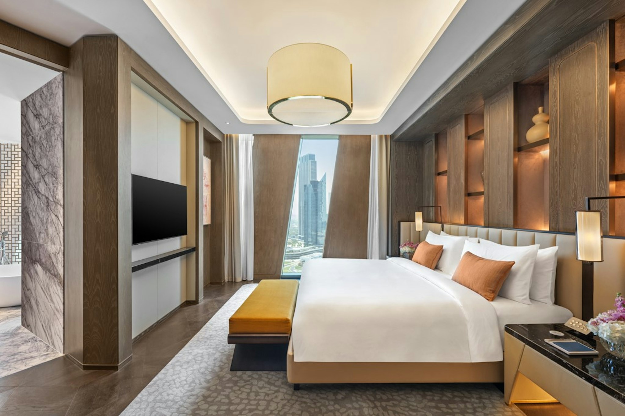 Suite, Panoramic View