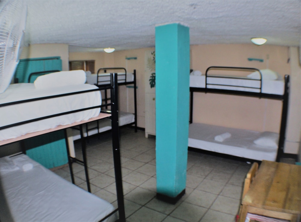 Hotel Playa Samara 33/50