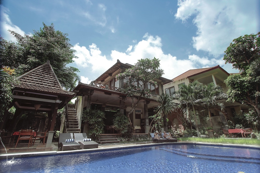 DEWANGGA BUNGALOW 3/71