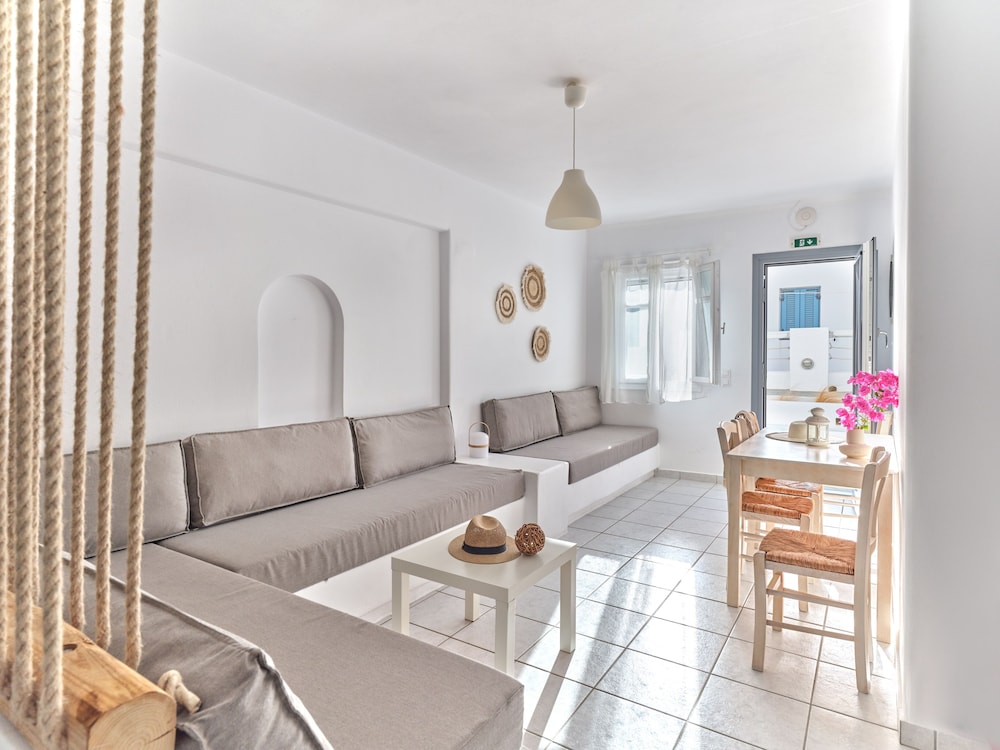 Cleopatra Homes 29/50