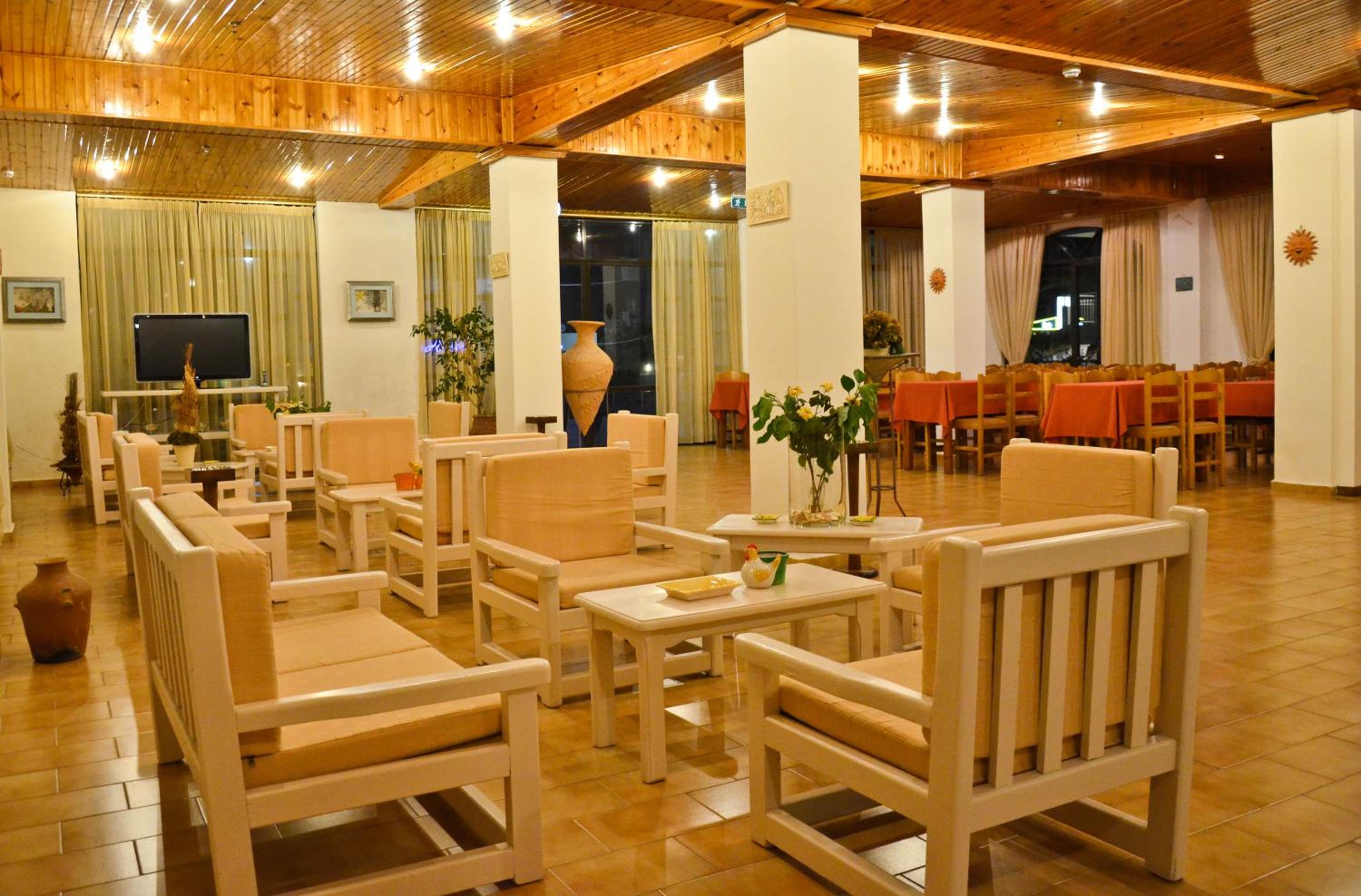 Niko Elen Hotel 46/66