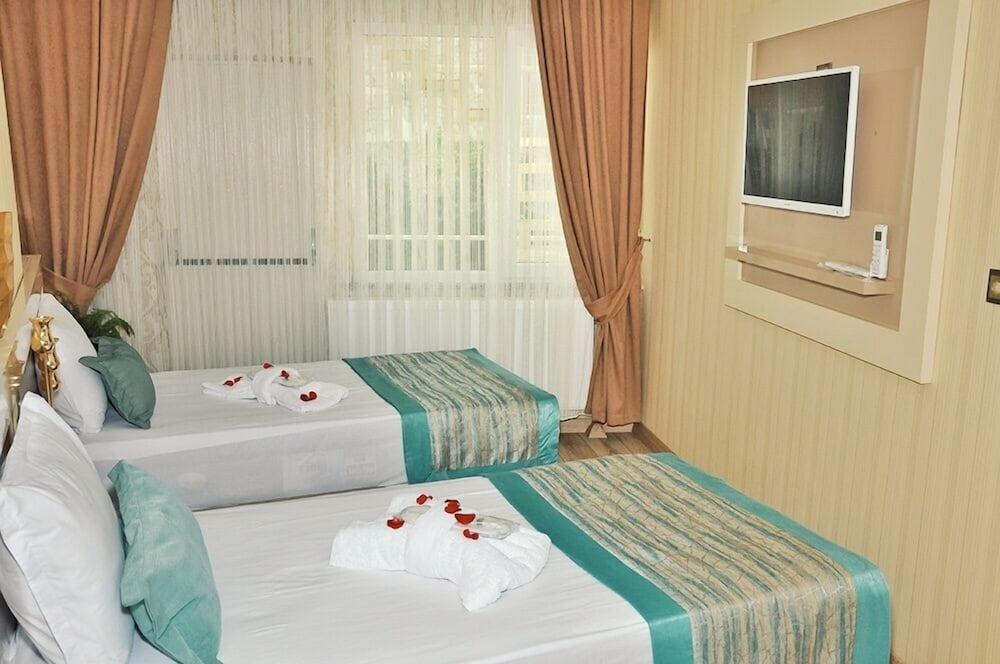 Evim Hotel 23/50