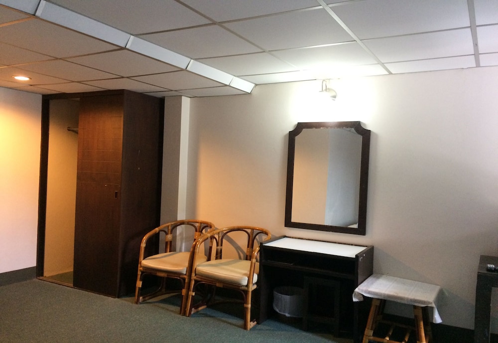 Lukmuang 2 Hotel 42/51
