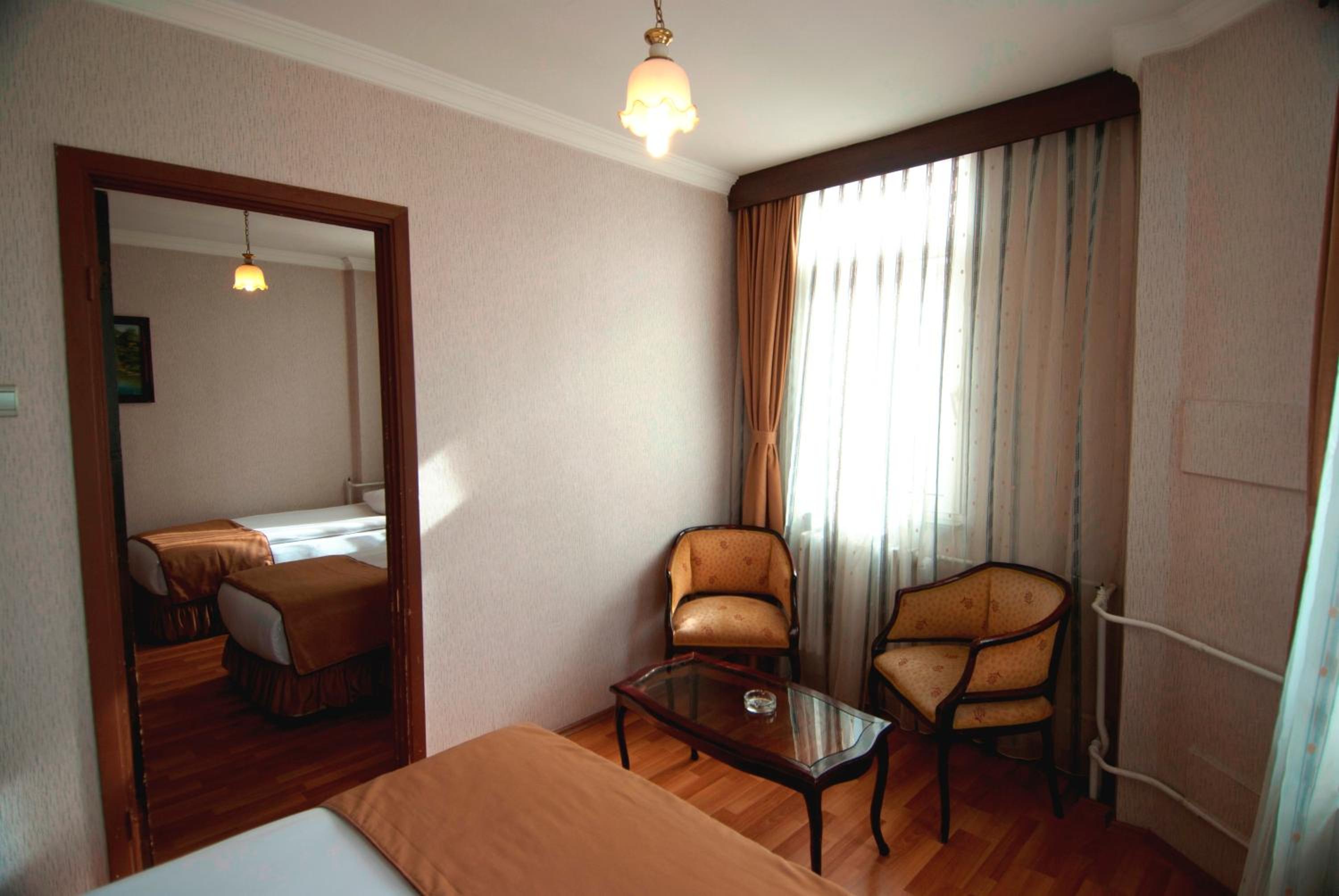 Saban Acikgoz Hotel 20/27