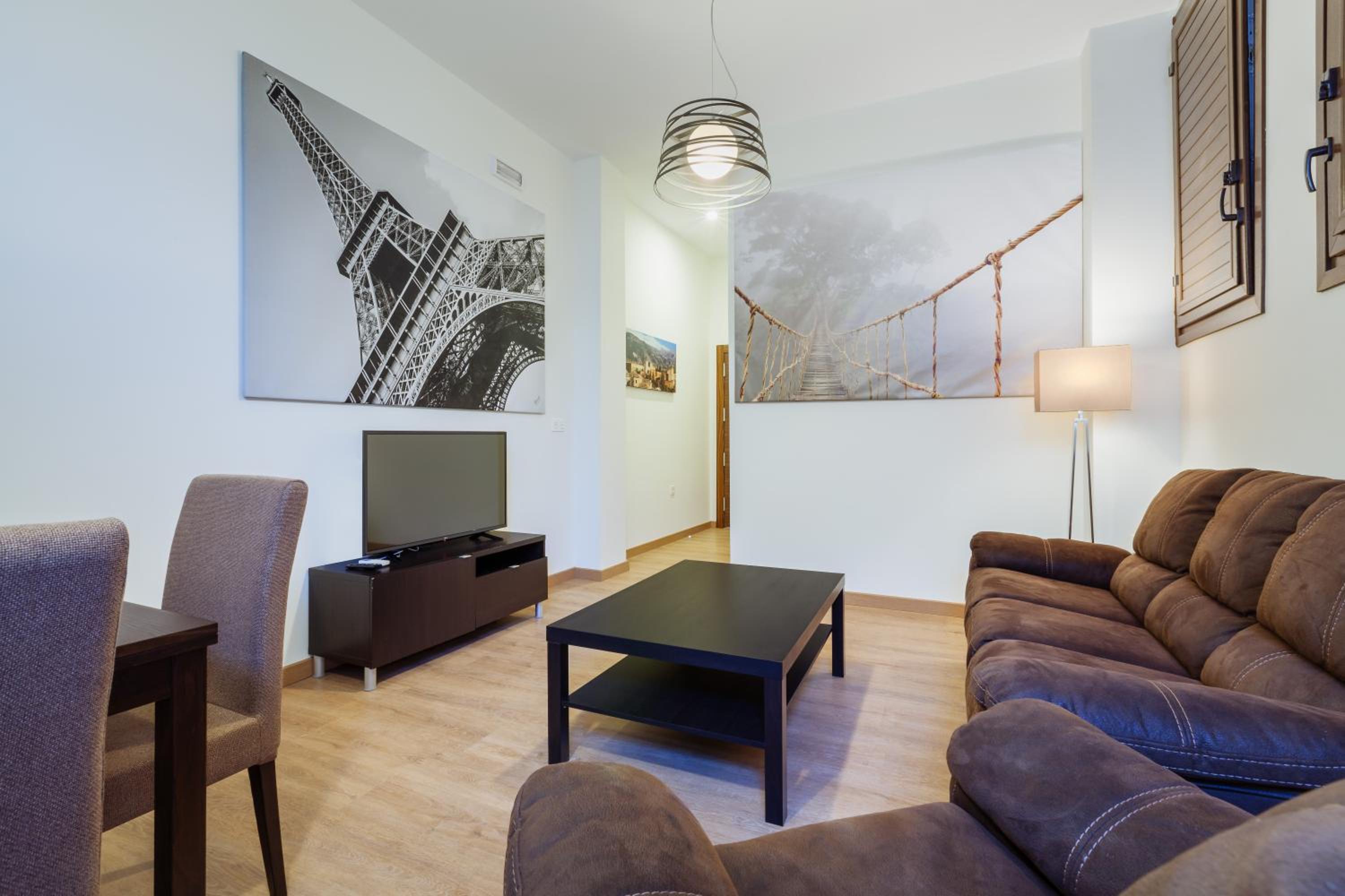 Hotel Arriola 39/55