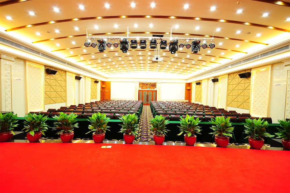 Junshan Hotel 67/75