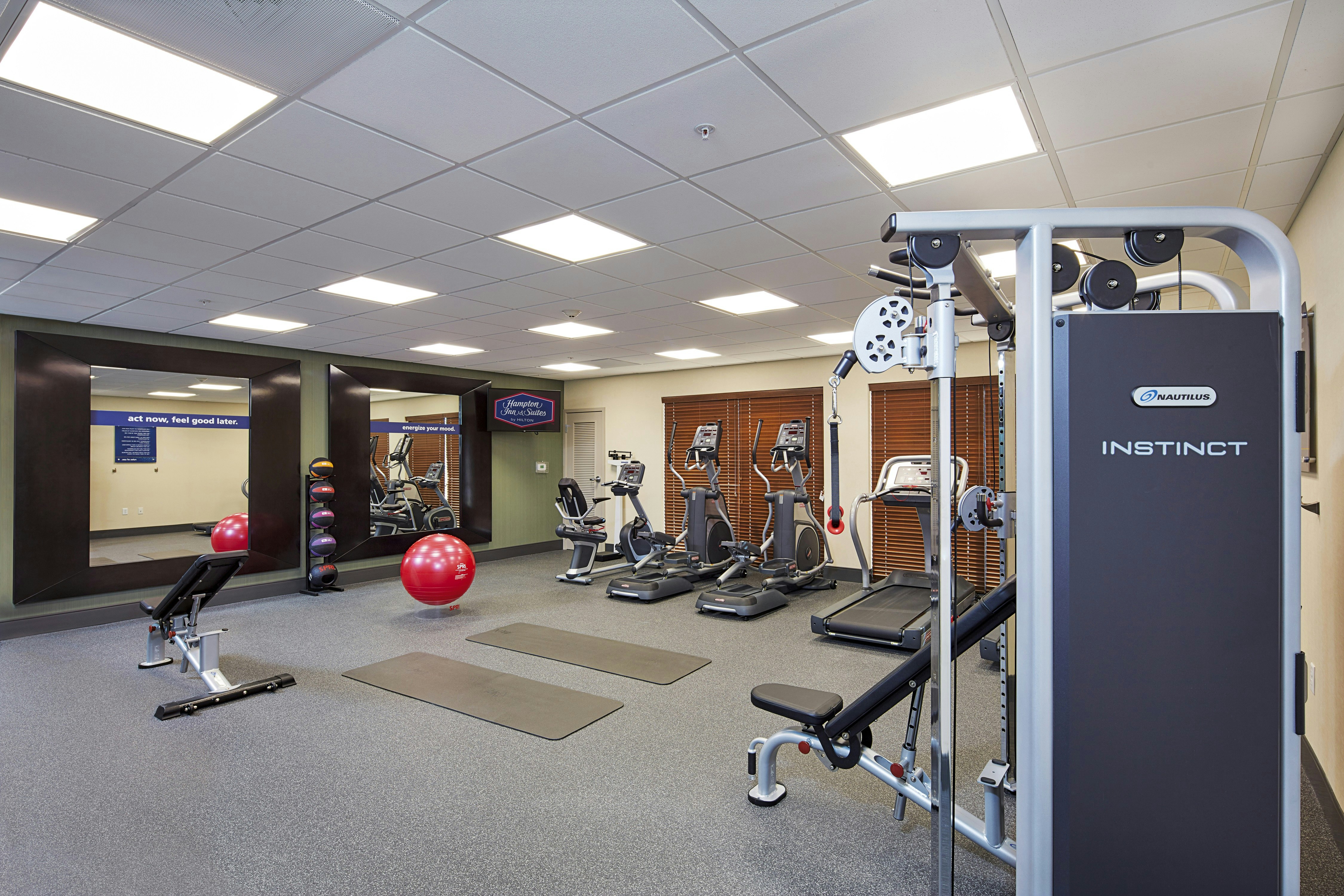 Hampton Inn and Suites Sacramento At Csus 30/51