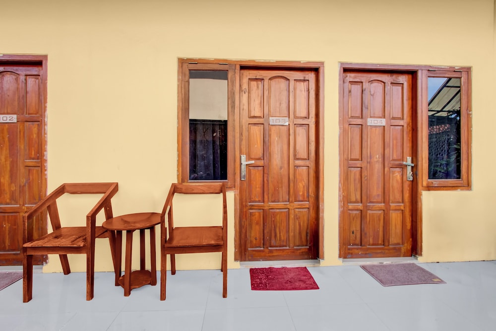 Hotel O near UGM formerly Bayang Brothers Guest House 41/55