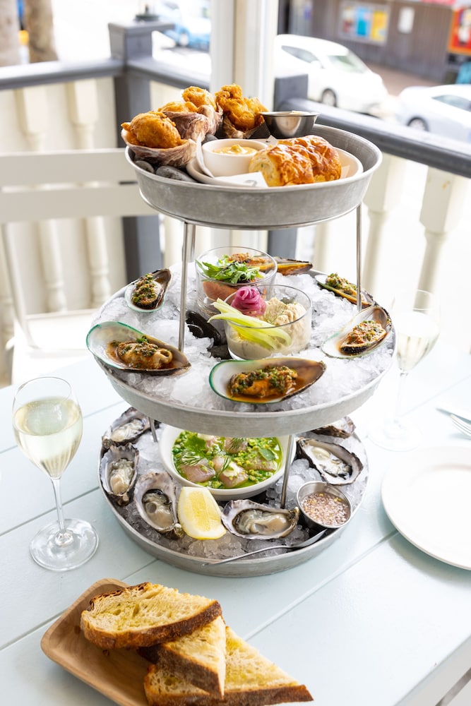 The Oyster Inn 32/42