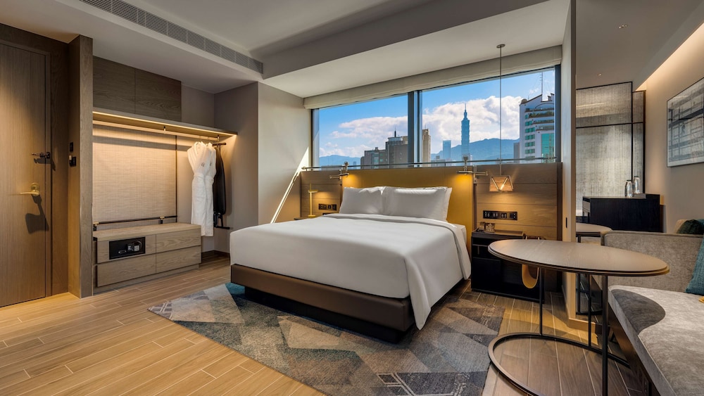 Hotel Resonance Taipei, Tapestry Collection by Hilton 8/37