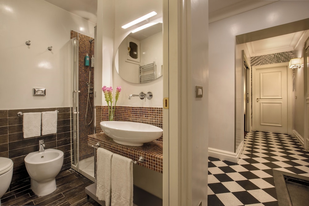 Vivaldi Luxury Rooms 59/63