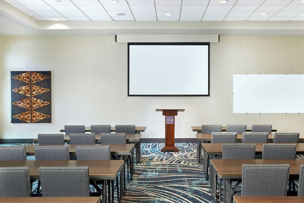 Courtyard By Marriott Oahu North Shore 48/61