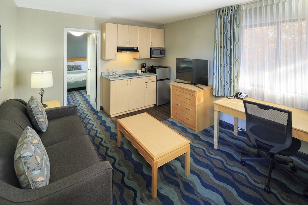 Accent Inn Vancouver Airport 25/39