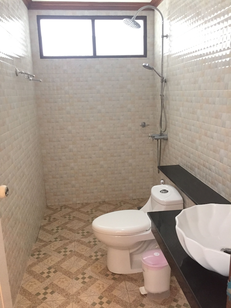 Aonang Village Resort 50/50