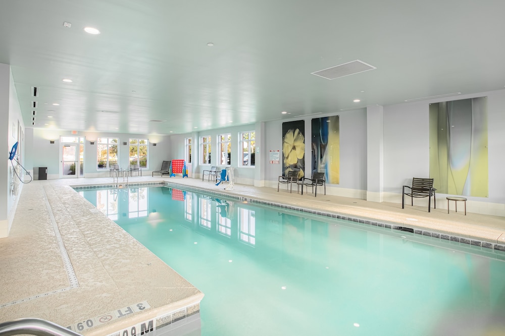 swimming pool spa