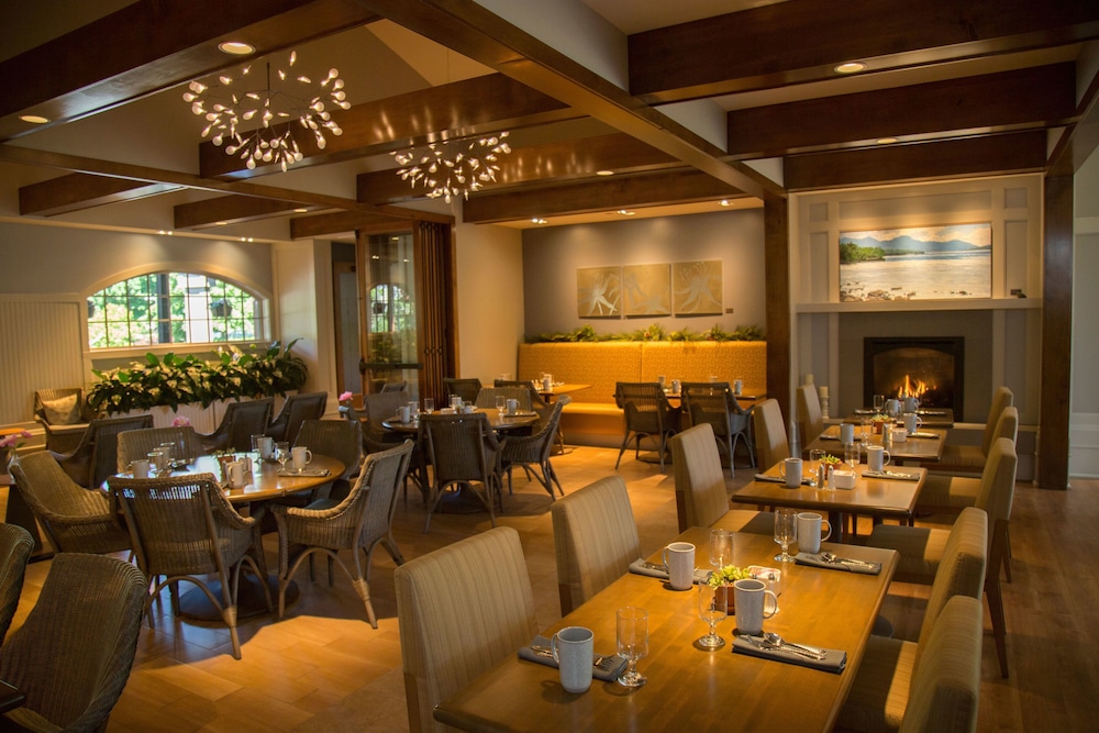Emerson Resort & Spa 32/44
