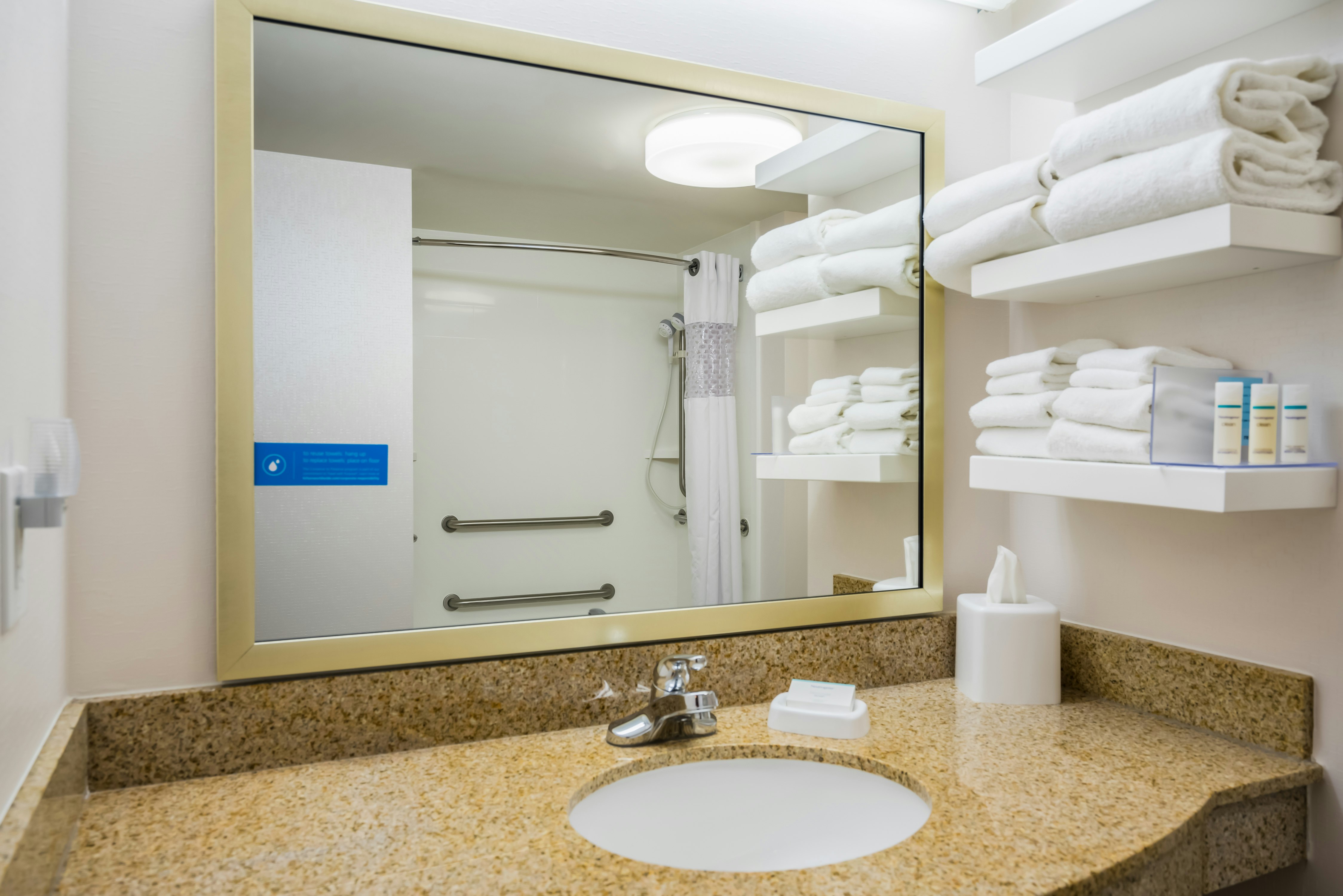 Hampton Inn Clifton Park 56/56